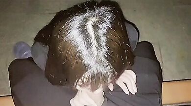 露出性爱 91女神佳佳迷情开档肉丝户外露出野战 江滨路激情开肏 太刺激了嫩穴疯狂潮吹喷水 后入中出内射 (2)